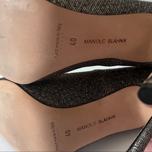 Manolo Blahnik Hangisi 115 Embellish Shimmer Pumps heel - Picture 8 of 10